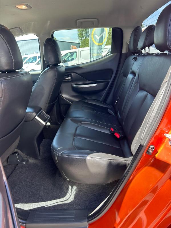 Mitsubishi L200