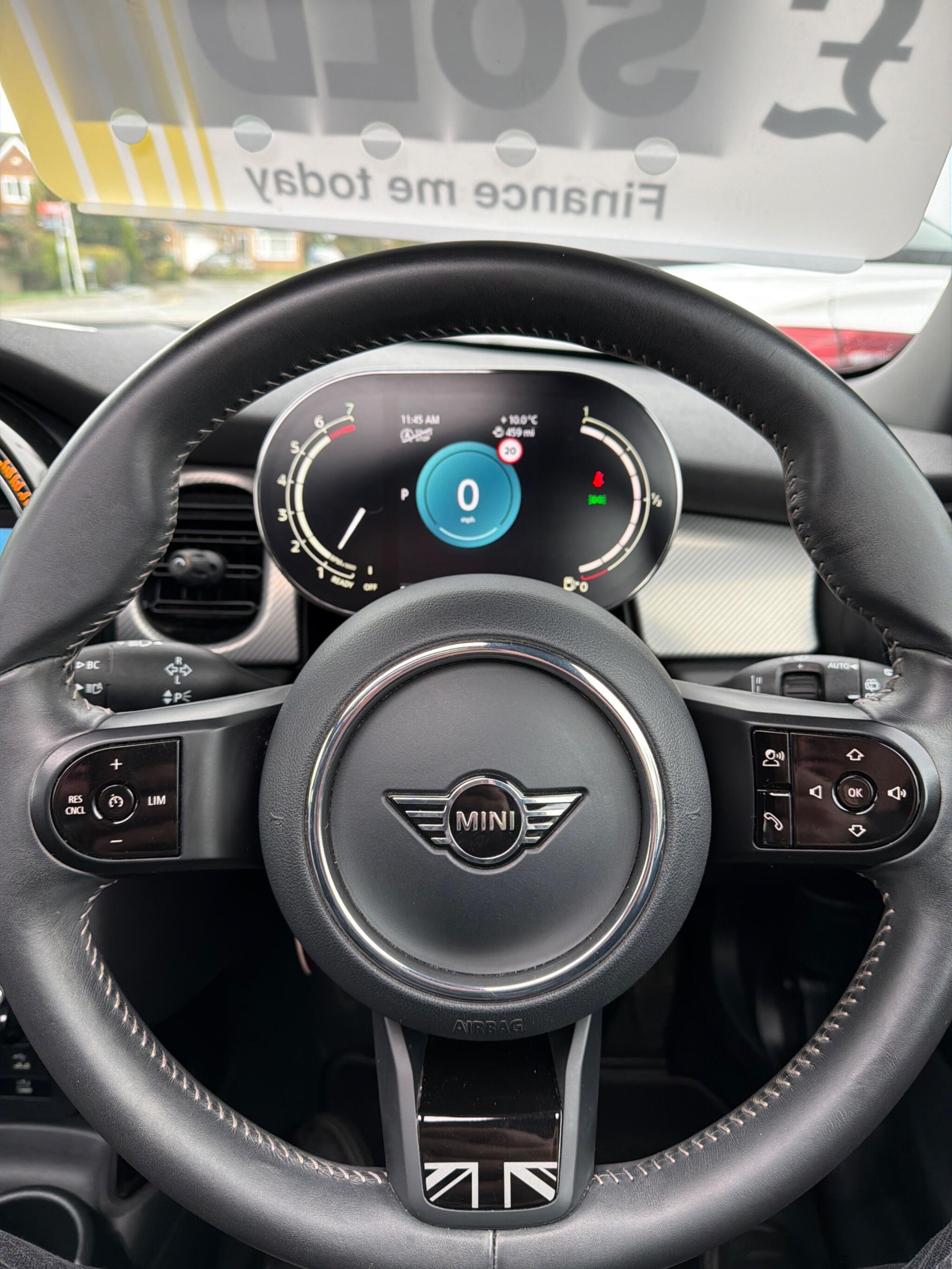 Mini Hatch