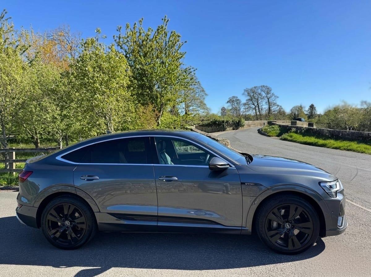 Audi E-tron