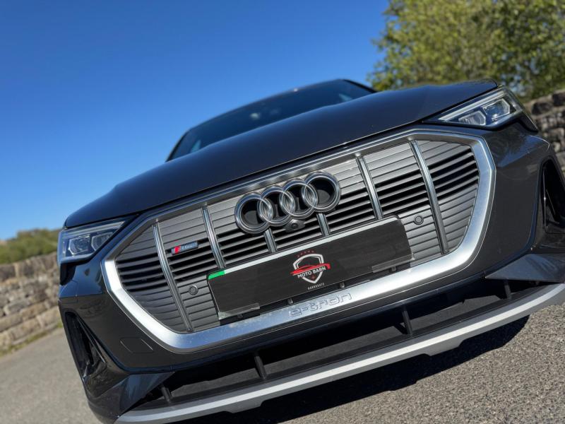 Audi E-tron