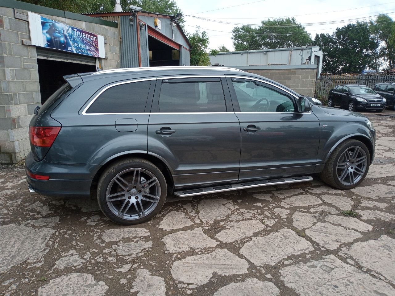 Audi Q7