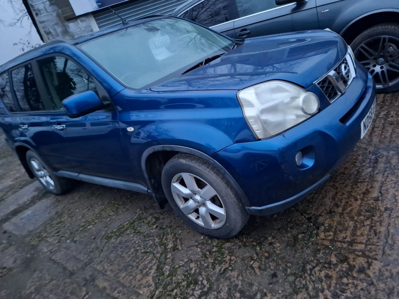 Nissan X Trail