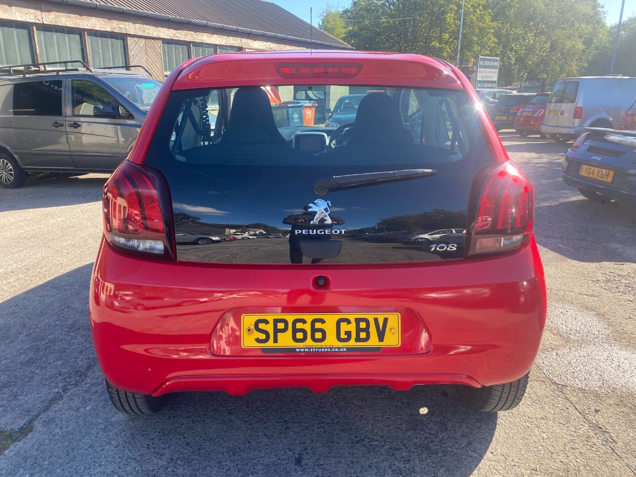 Peugeot 108