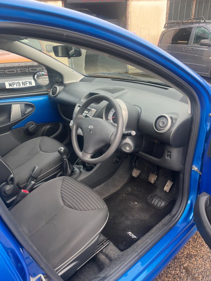 Peugeot 107