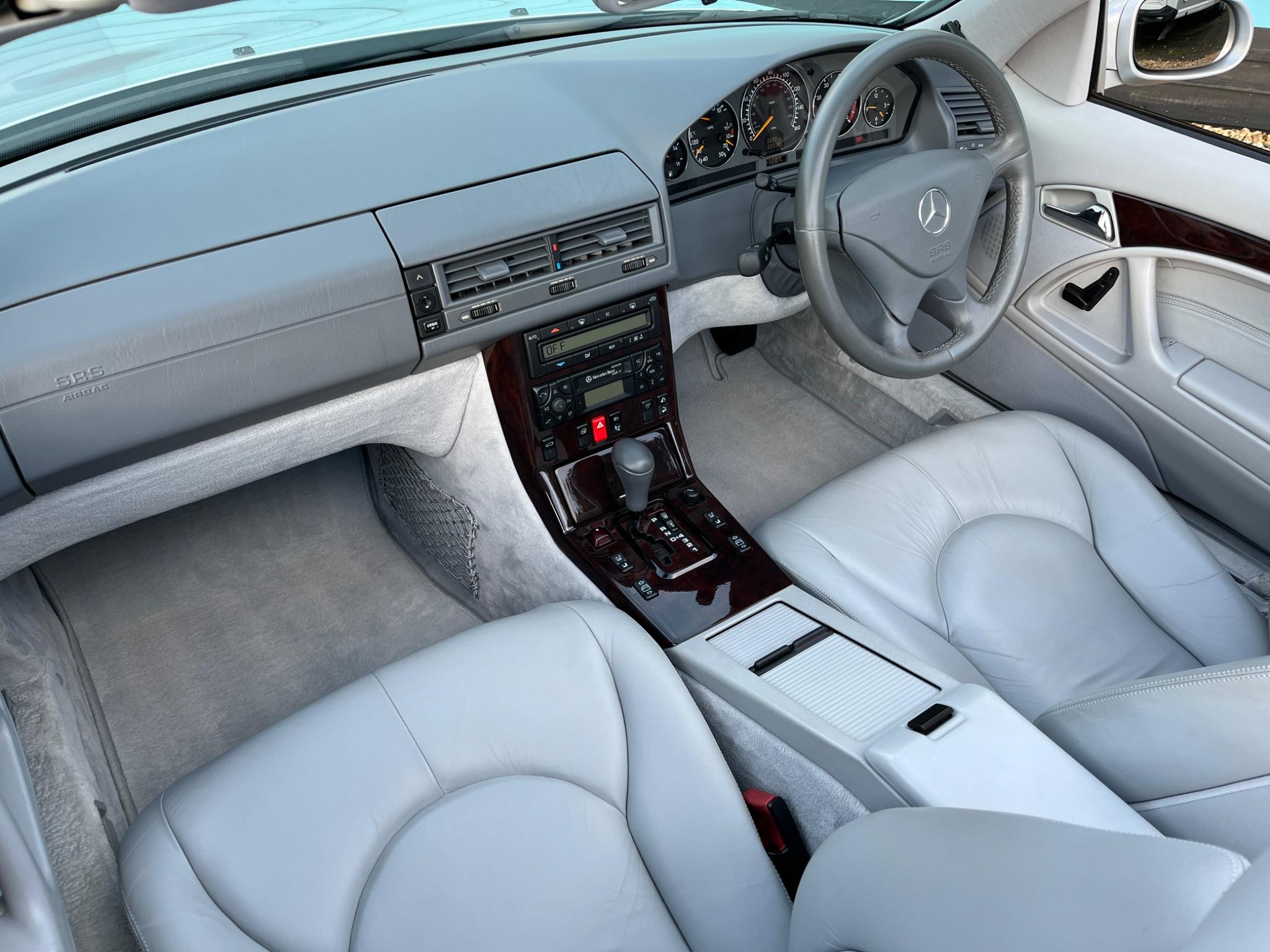 Mercedes-Benz SL