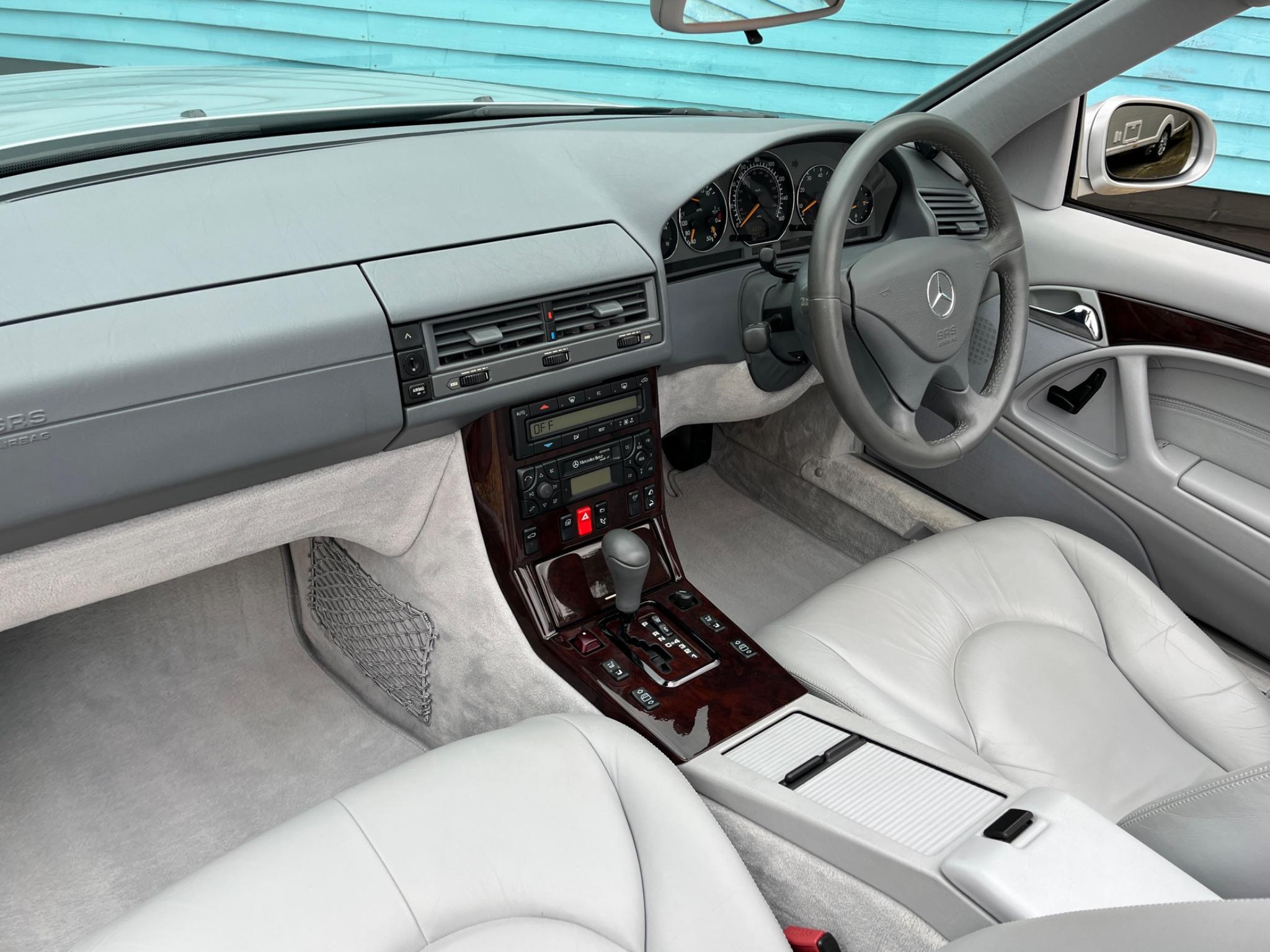Mercedes-Benz SL