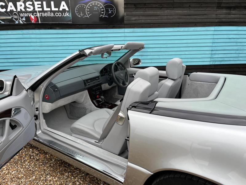 Mercedes-Benz SL