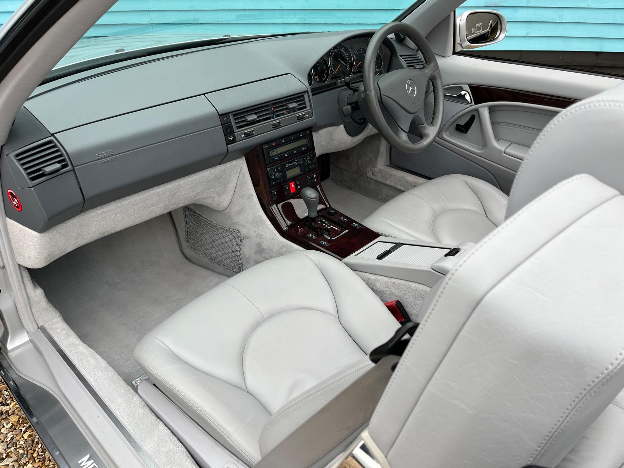 Mercedes-Benz SL