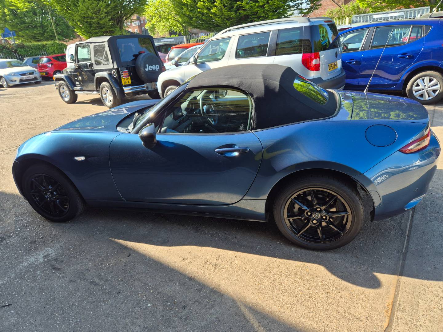 Mazda MX-5