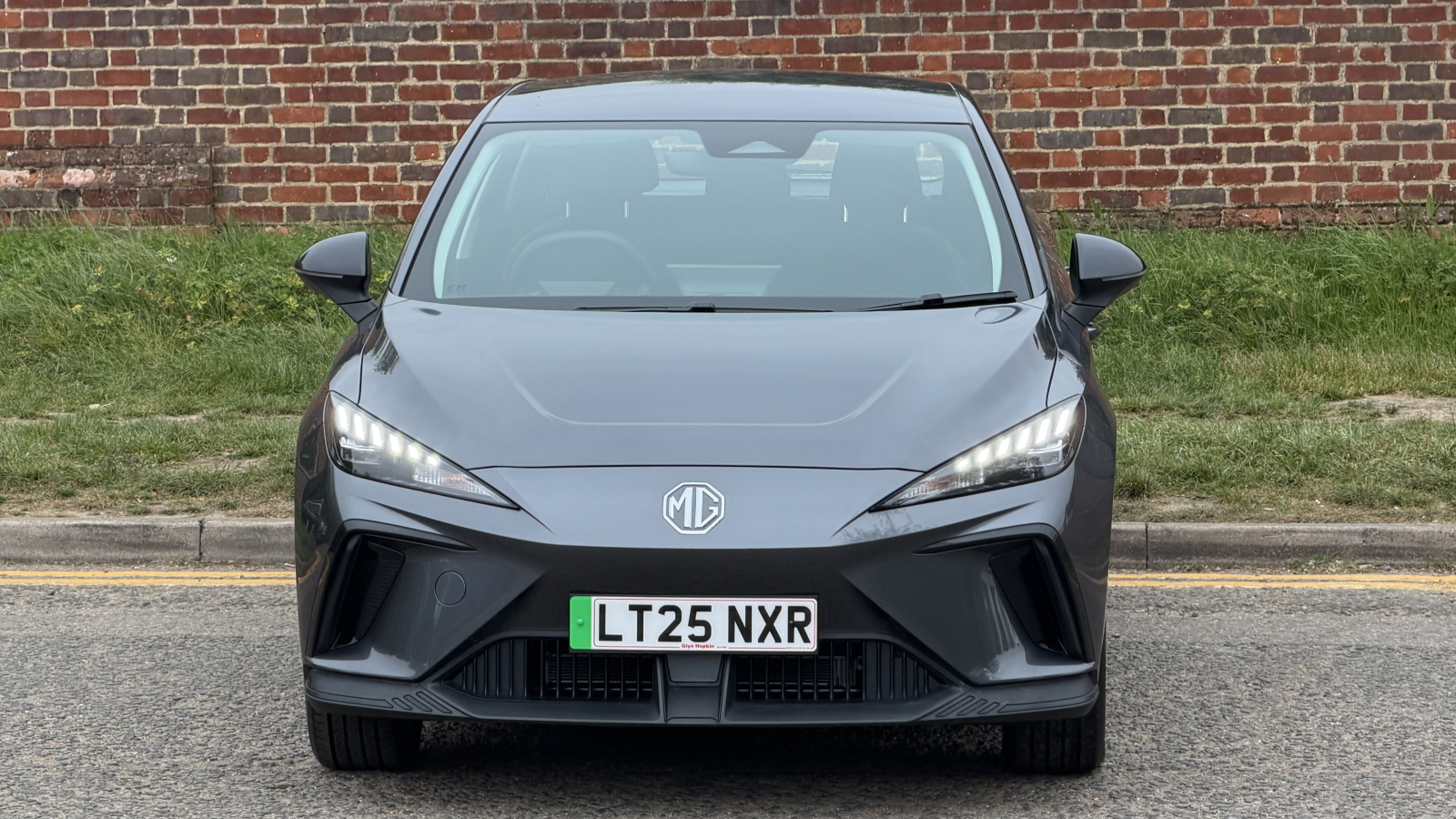 MG Motor UK Mg4