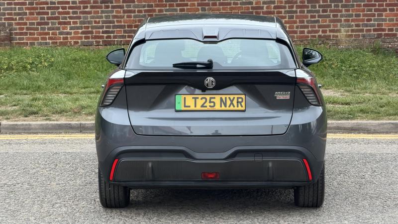 MG Motor UK Mg4
