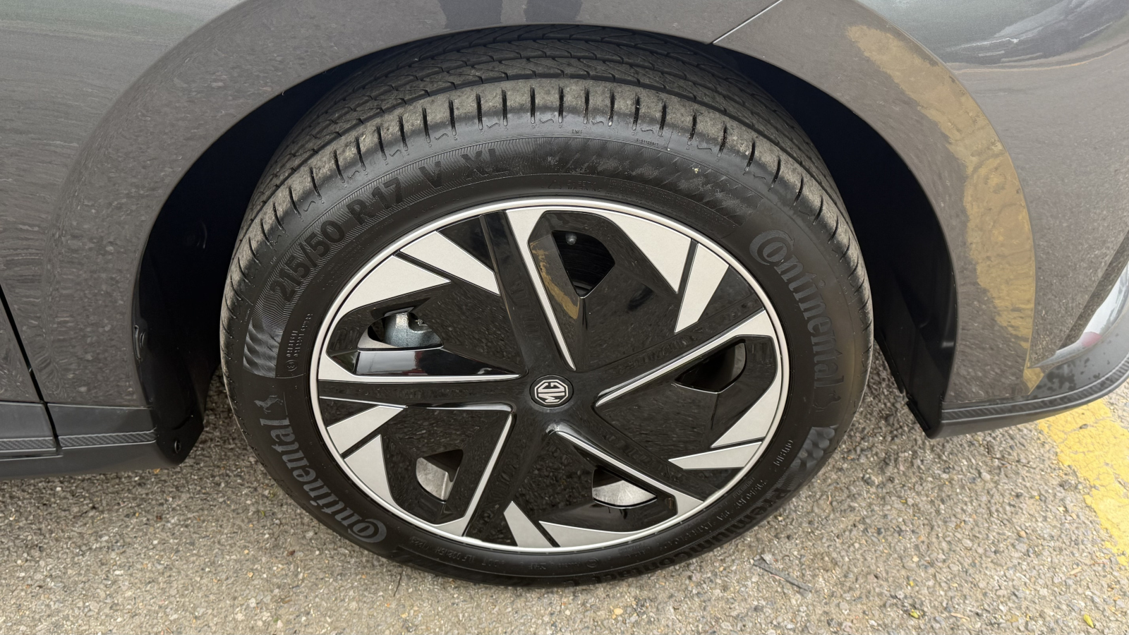 MG Motor UK Mg4