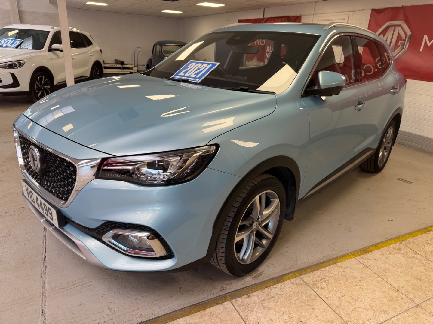 MG Motor UK HS