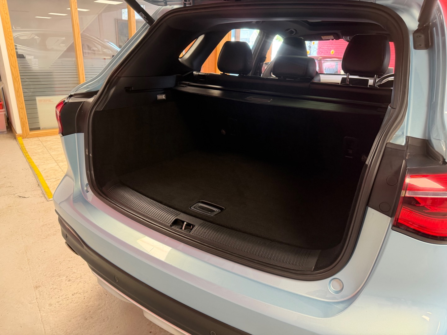 MG Motor UK HS