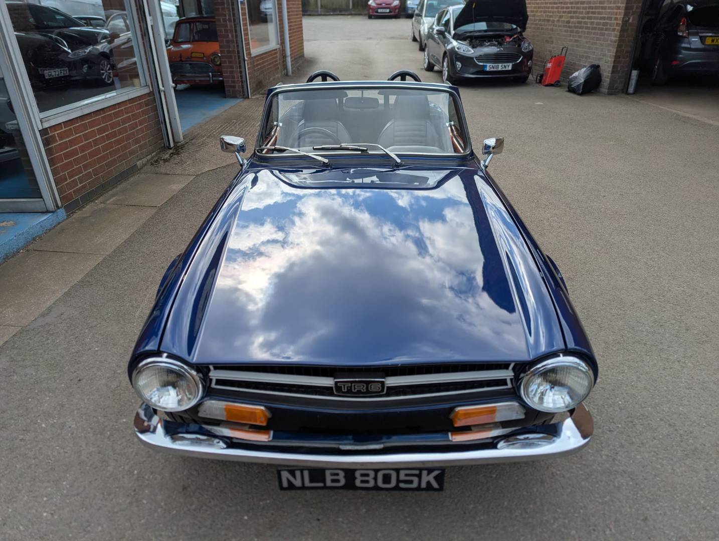 Triumph TR6