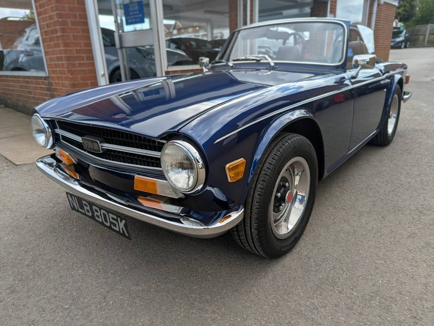 Triumph TR6