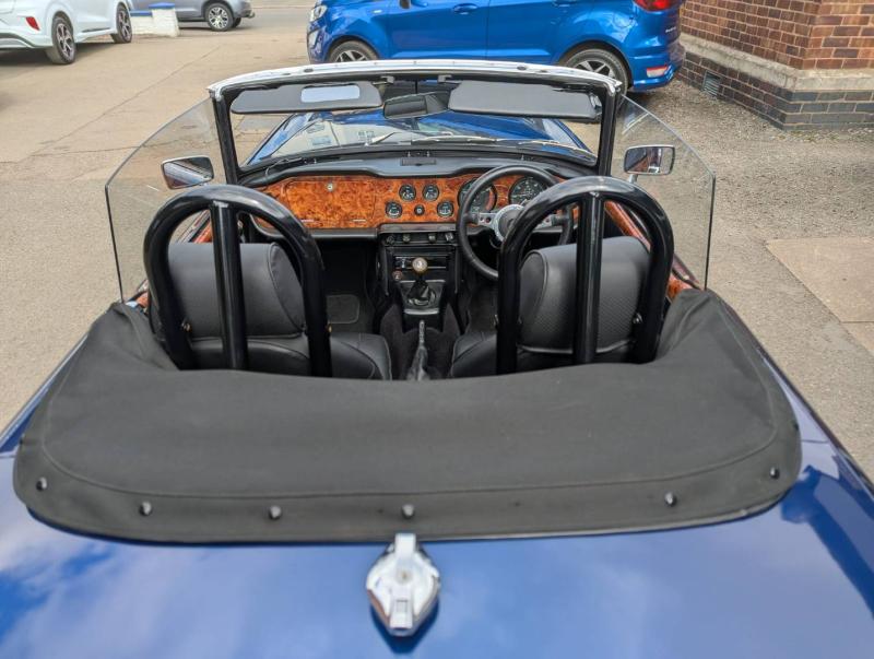 Triumph TR6
