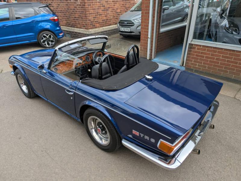 Triumph TR6