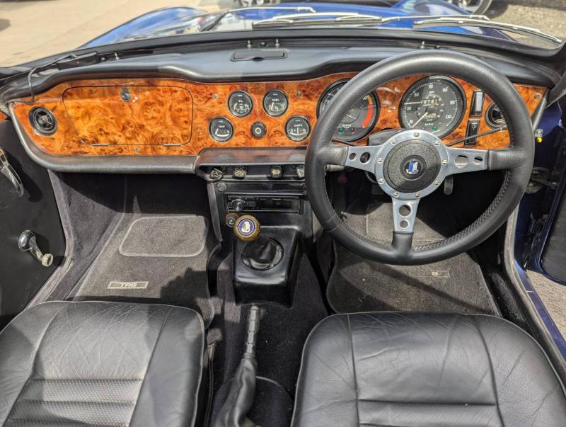 Triumph TR6