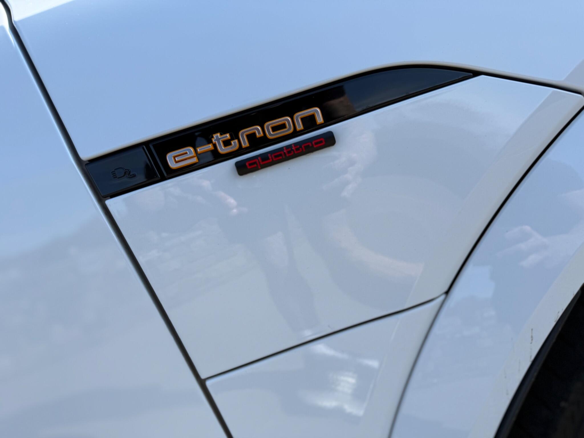 Audi e-tron S