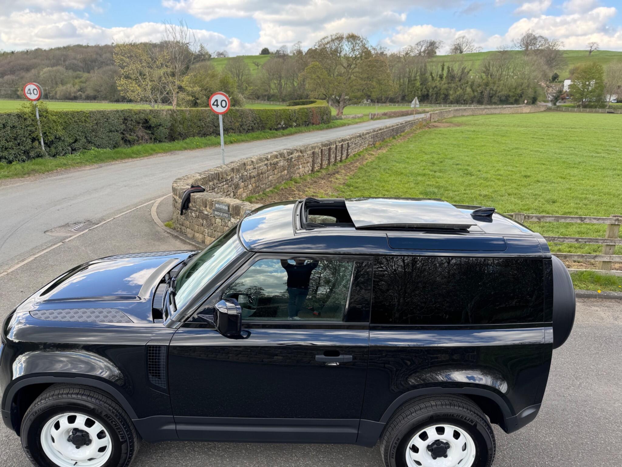 Land Rover Defender Unspecified