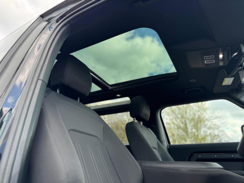 Land Rover Defender Unspecified