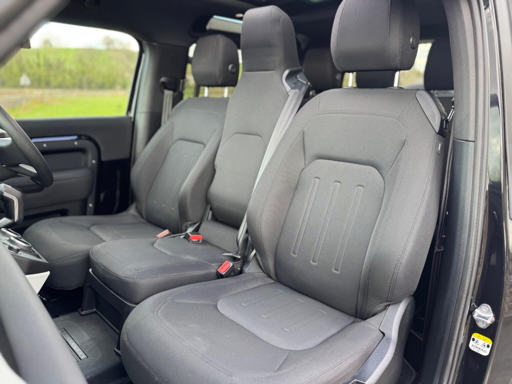 Land Rover Defender Unspecified