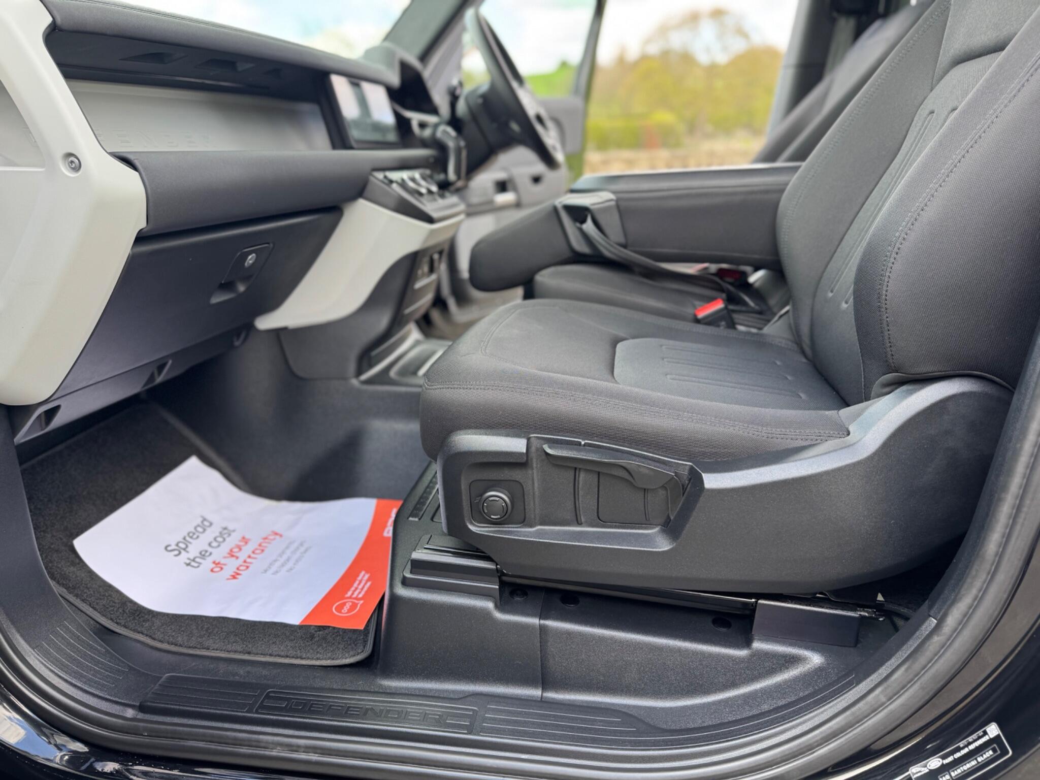 Land Rover Defender Unspecified