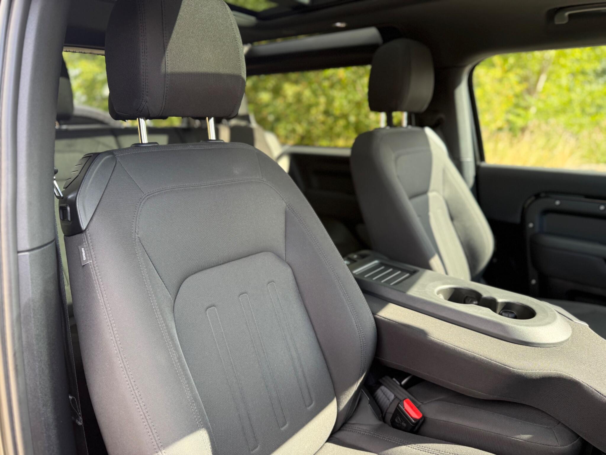 Land Rover Defender 90