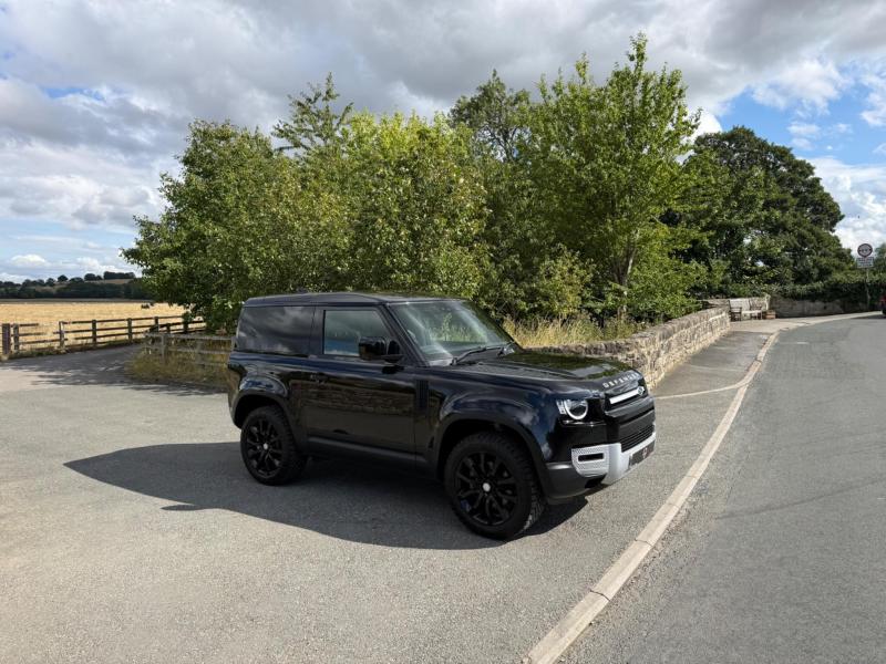 Land Rover Defender 90