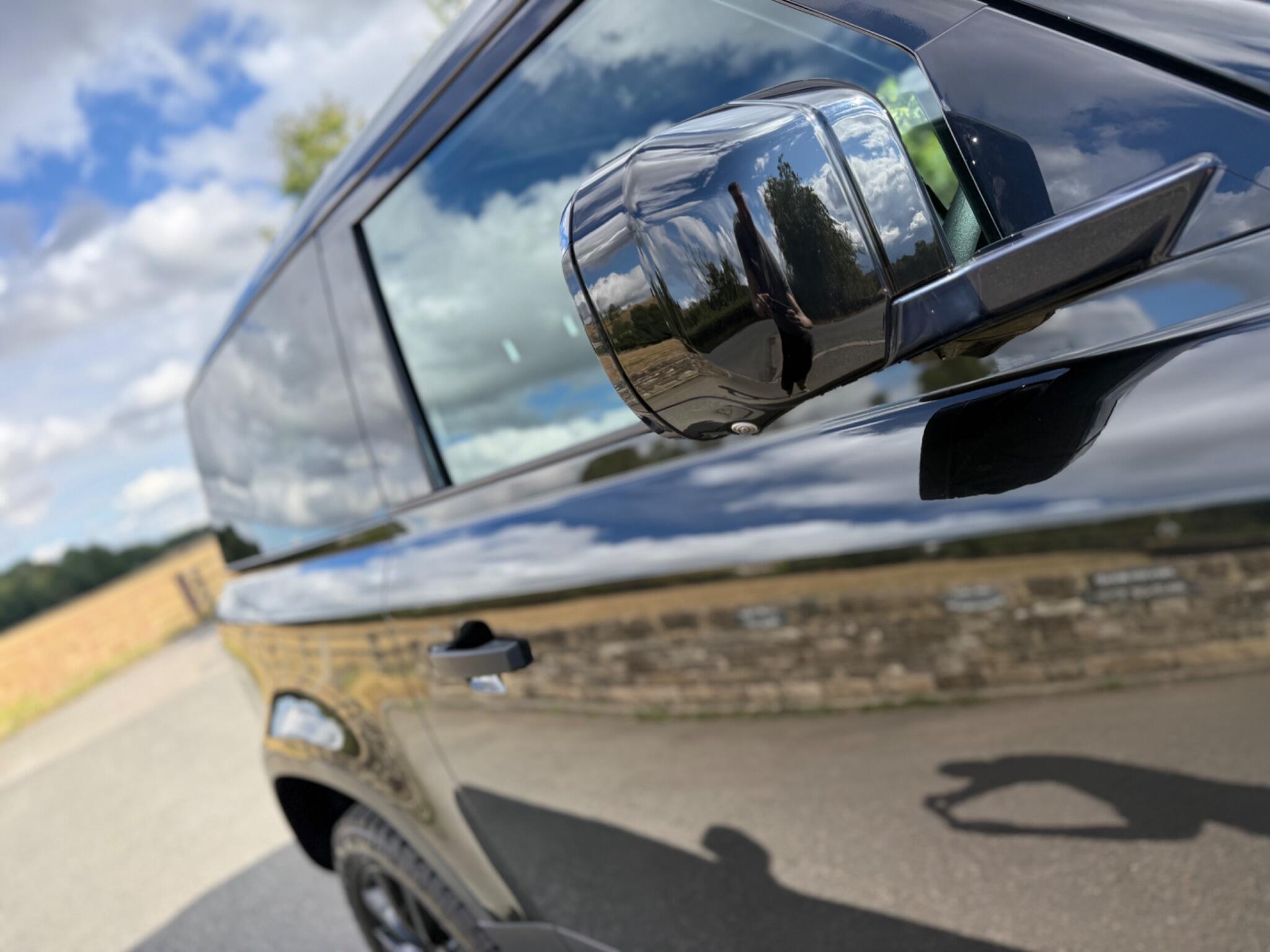 Land Rover Defender 90