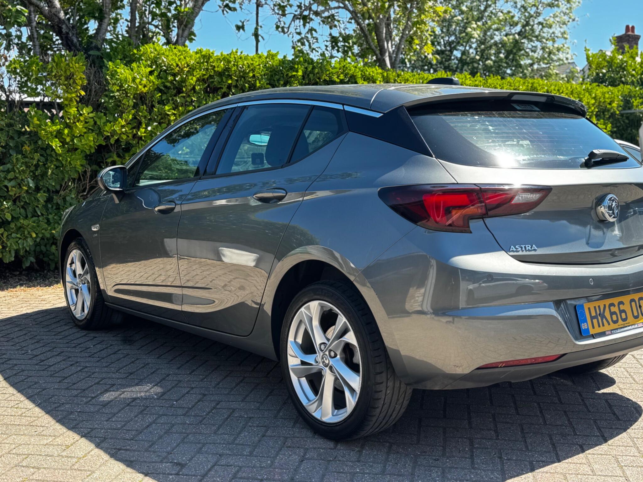 Vauxhall Astra