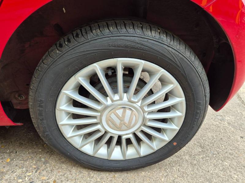 Volkswagen Up