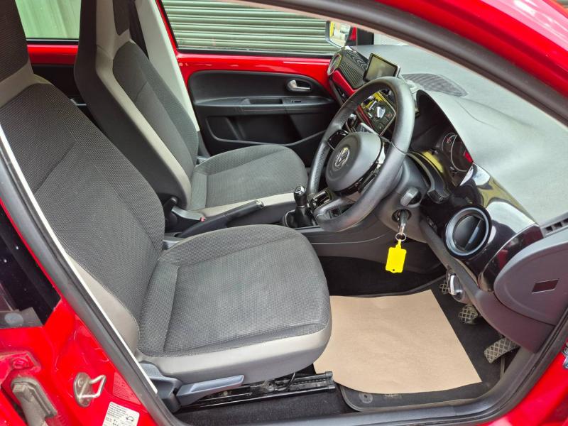 Volkswagen Up