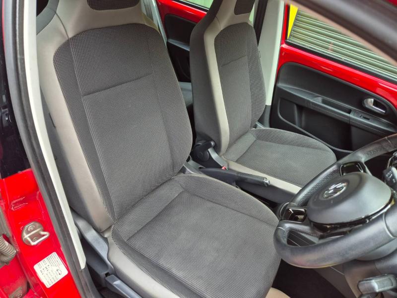 Volkswagen Up