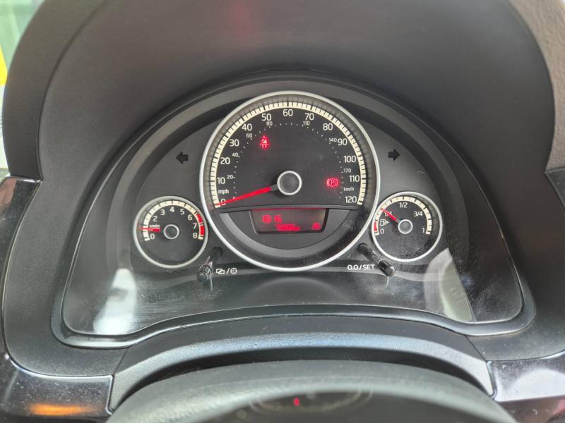 Volkswagen Up