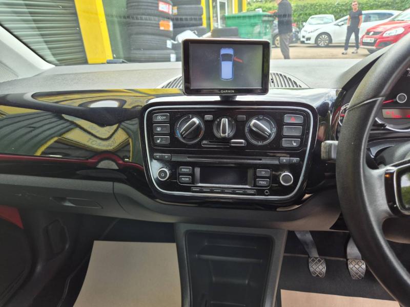 Volkswagen Up
