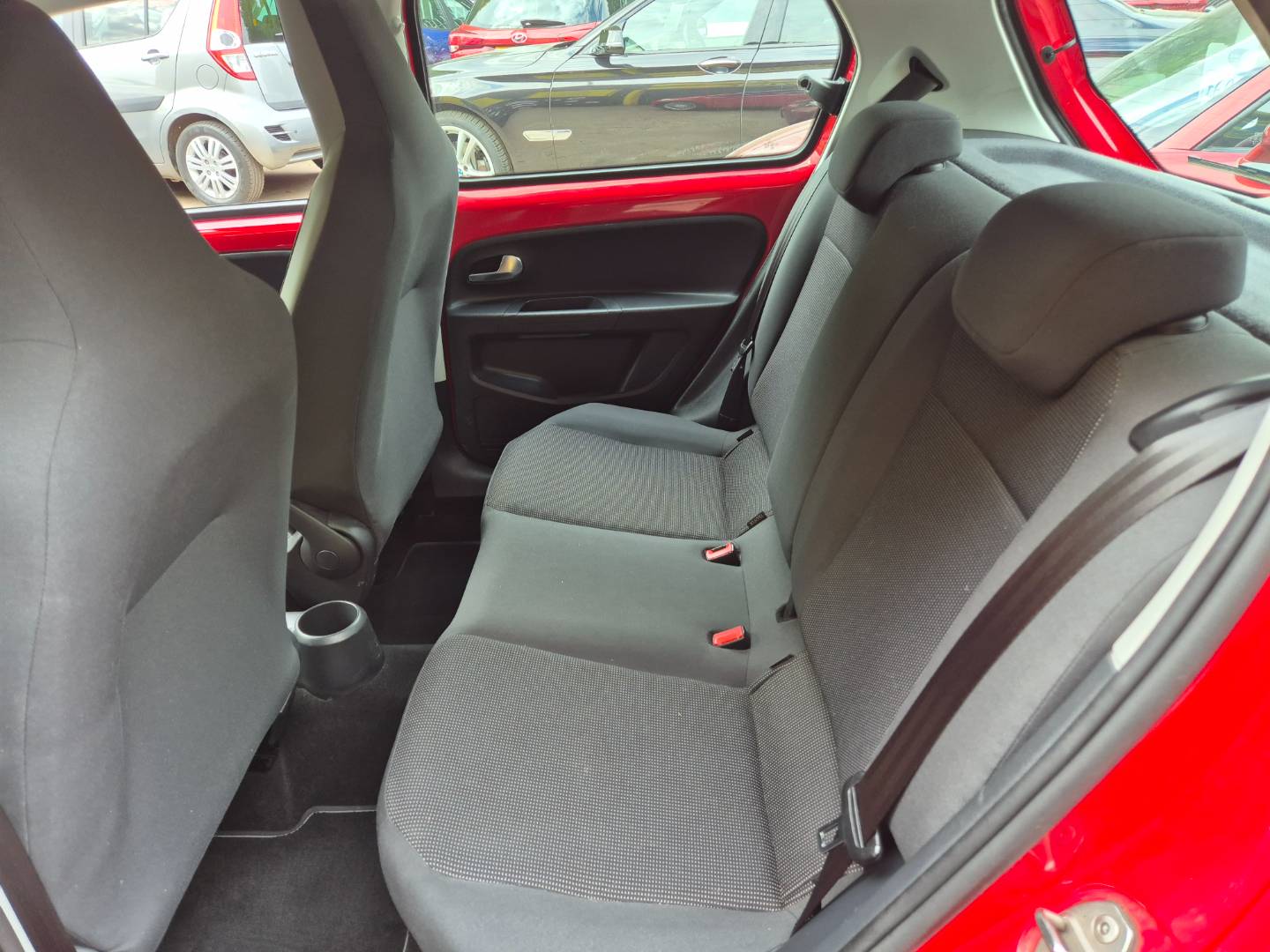Volkswagen Up