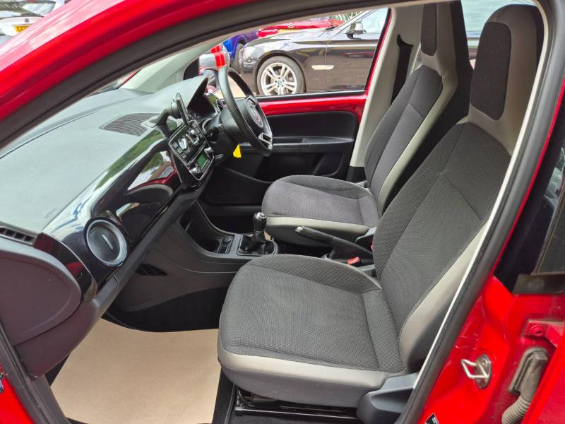 Volkswagen Up