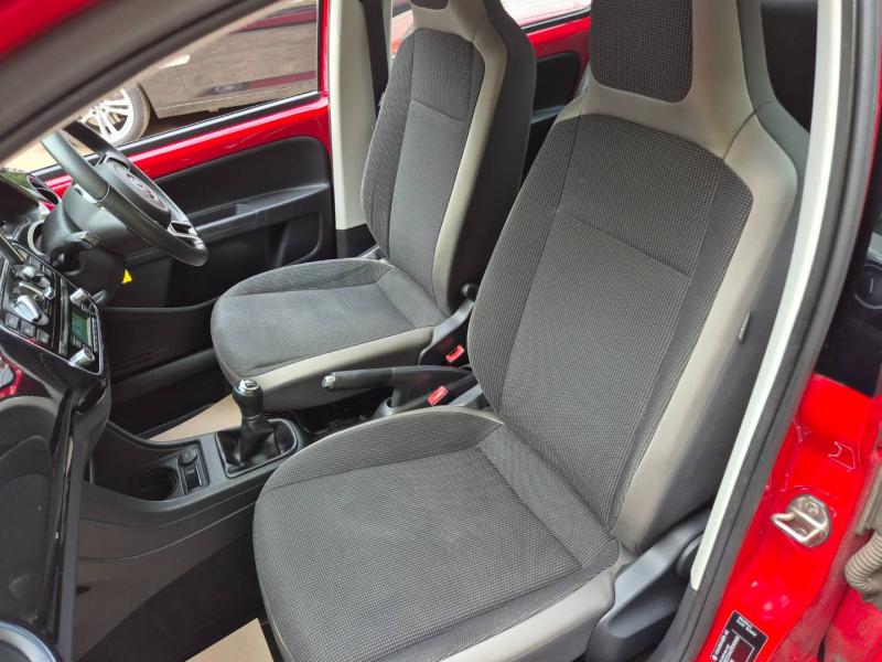 Volkswagen Up