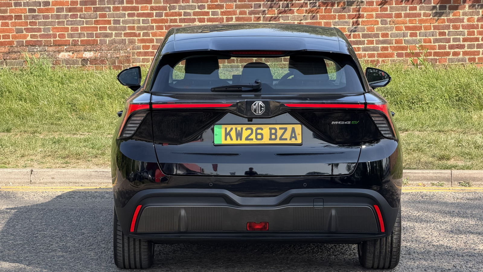 MG Motor UK Mg4