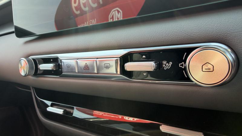 MG Motor UK Mg4