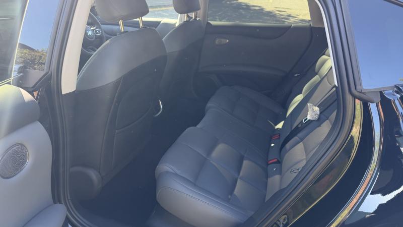 MG Motor UK IM5