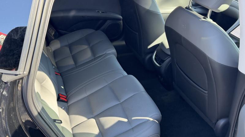 MG Motor UK IM5