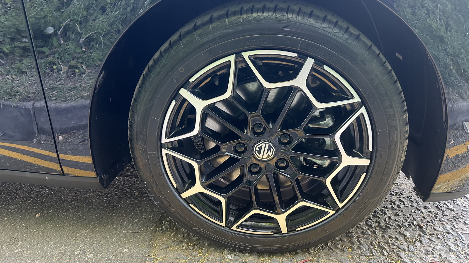 MG Motor UK MG4 URBAN