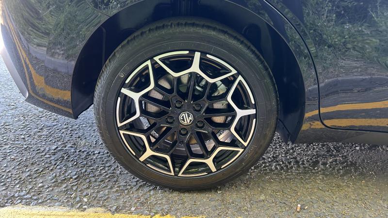 MG Motor UK MG4 URBAN