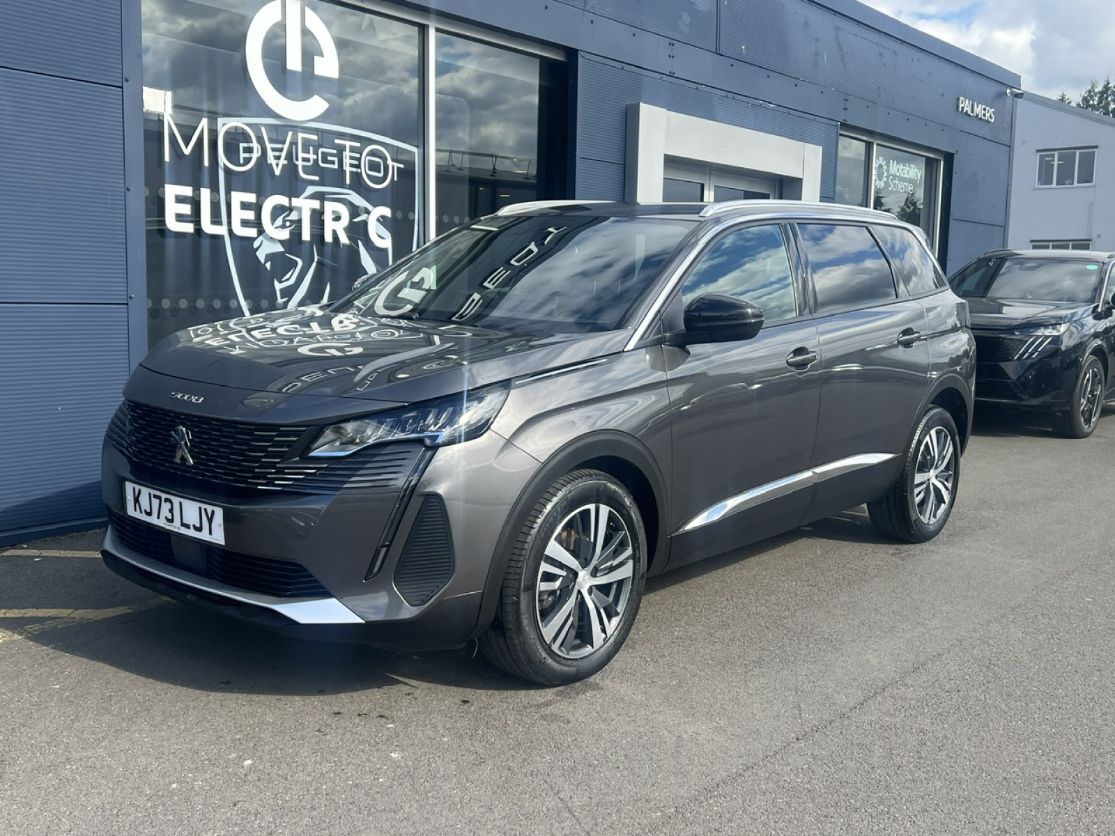 Peugeot 5008