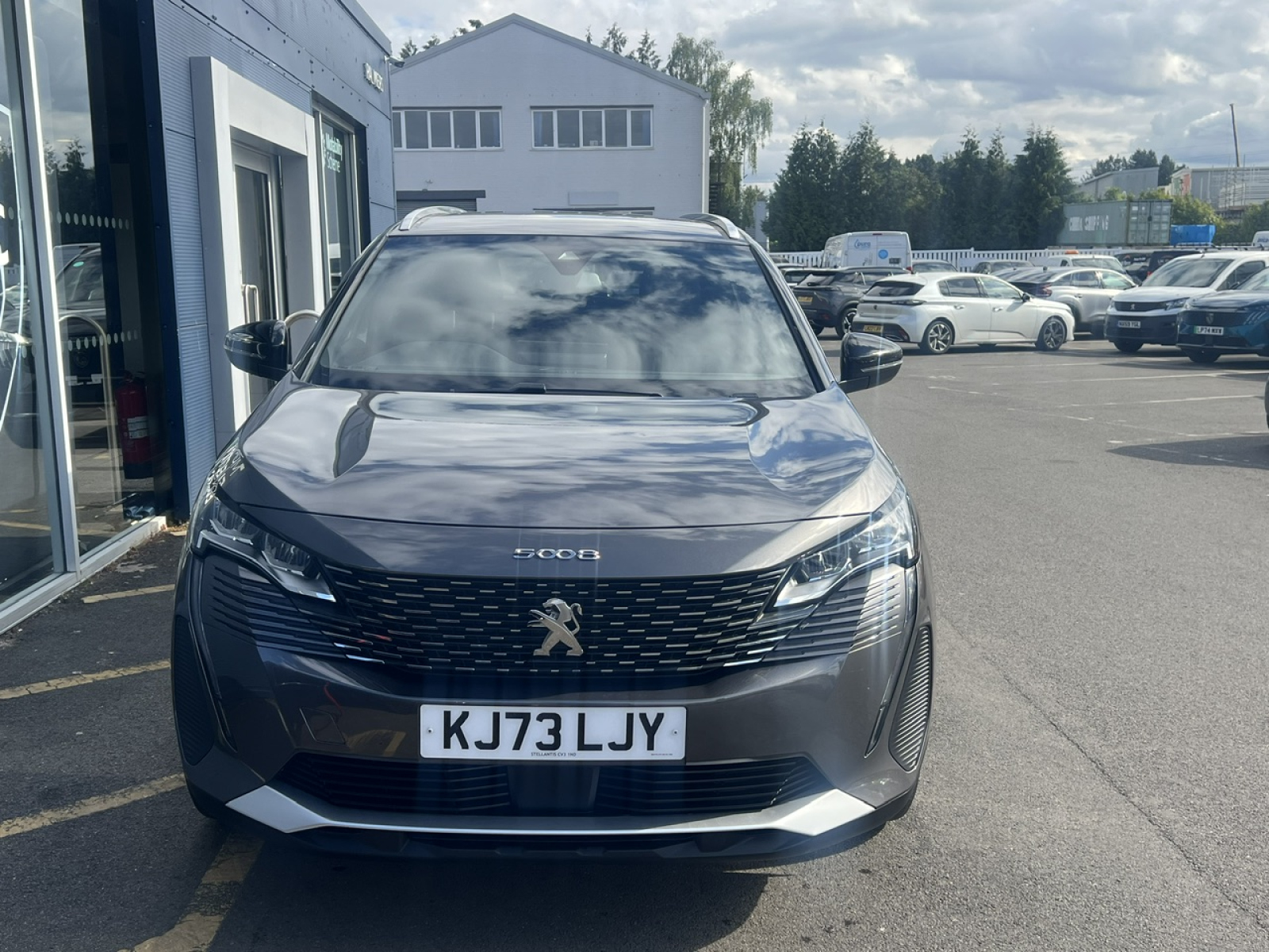 Peugeot 5008