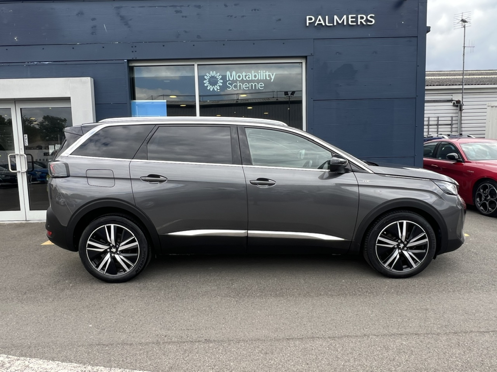 Peugeot 5008