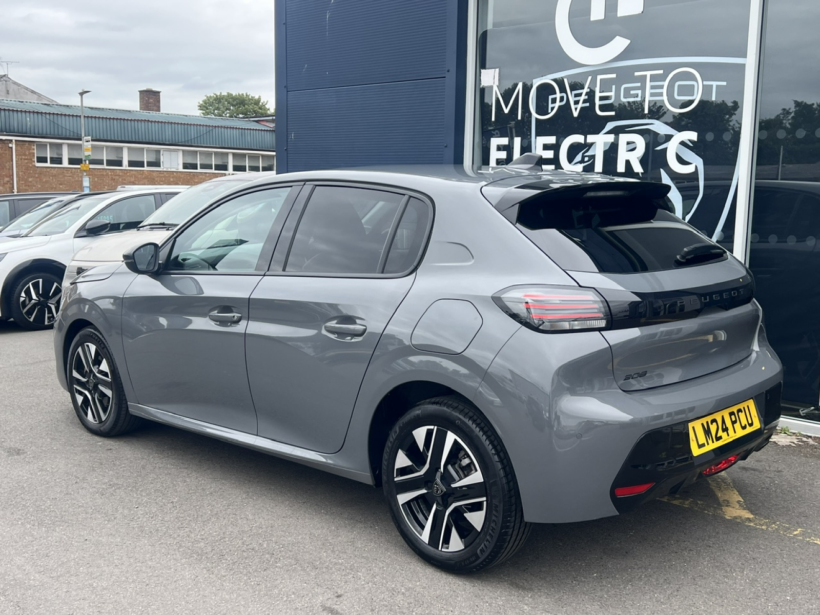 Peugeot 208